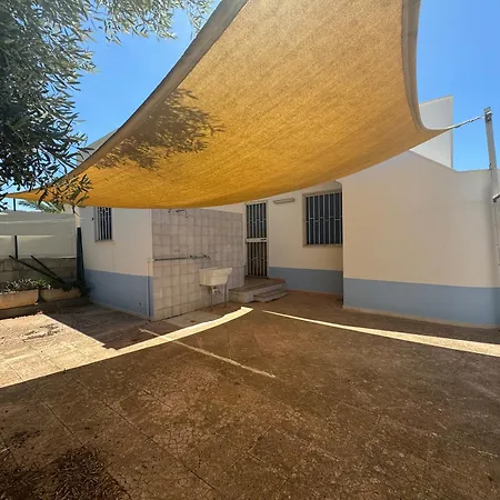 Casa Vacanza * Torre Suda